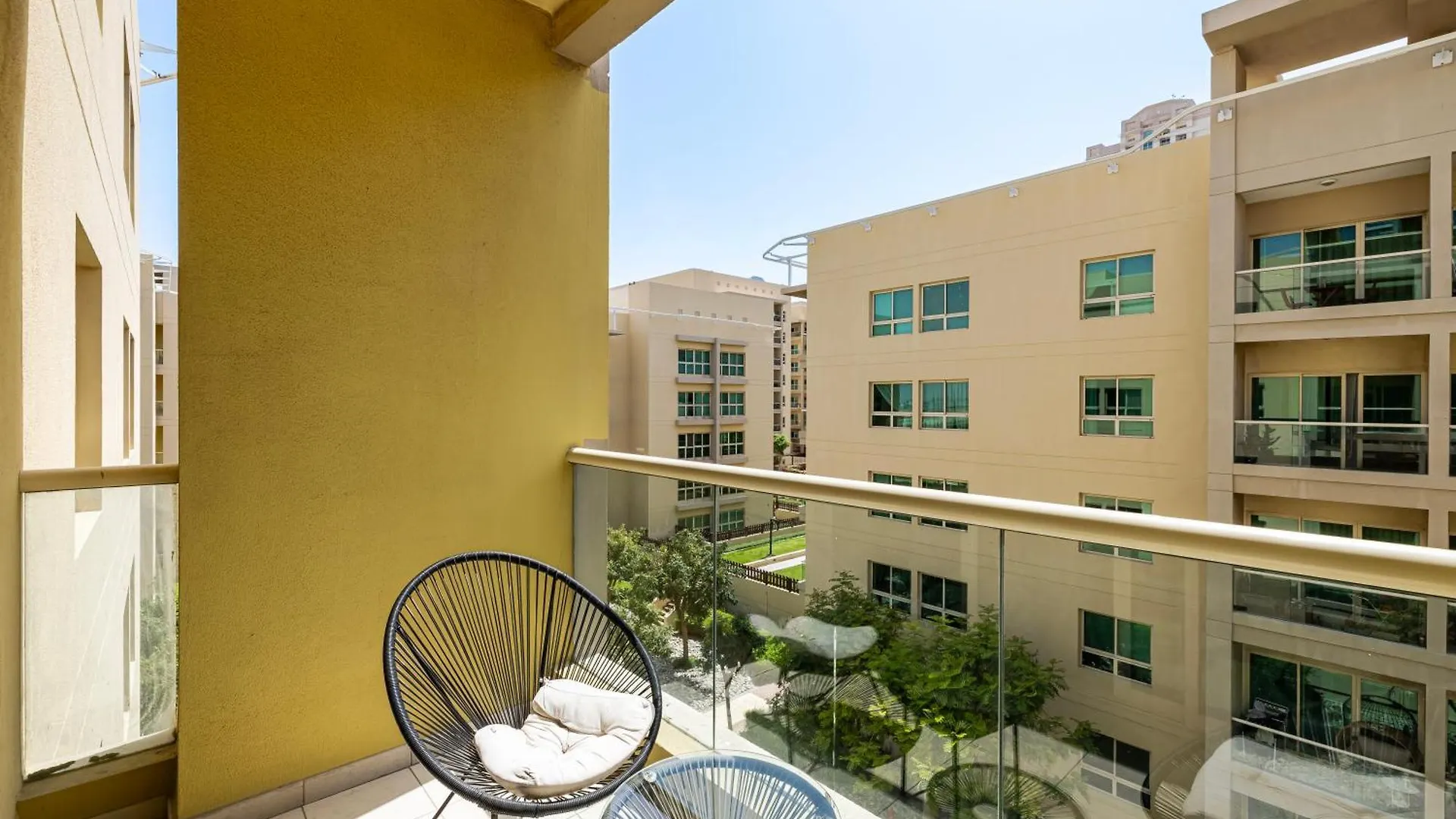 Classy 1 Bedroom In The Greens Courtyard View Dubai 0*,  United Arab Emirates